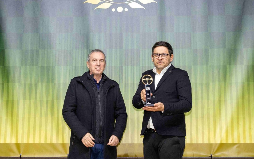 Sérgio Pinto galardoado pelo 3º lugar conquistado no Campeonato Portugal Velocidade Legends 2023