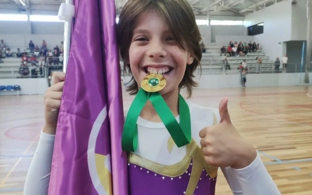 Diziam que a patinagem era para meninas, mas o Gabriel não desistiu do sonho
