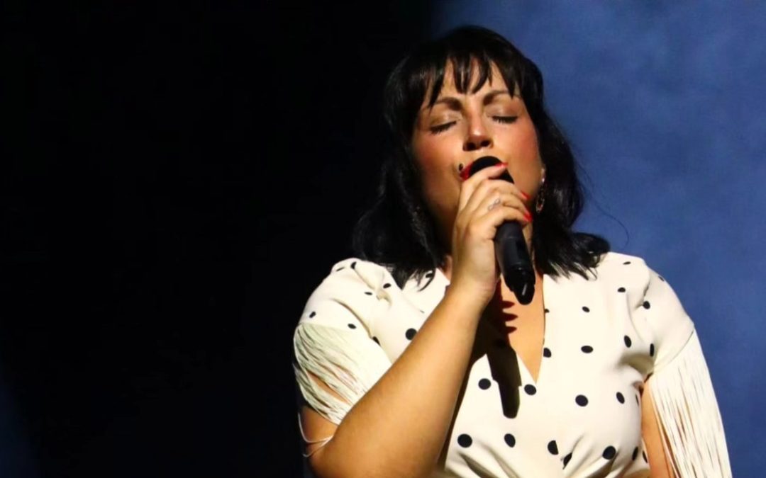 “Deus deu-me a oportunidade de chorar a cantar”
