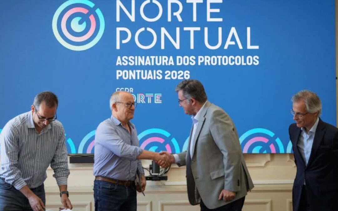 Protocolo para projeto de turismo cultural assinado entre a CCDR-N e Vidas em Cena